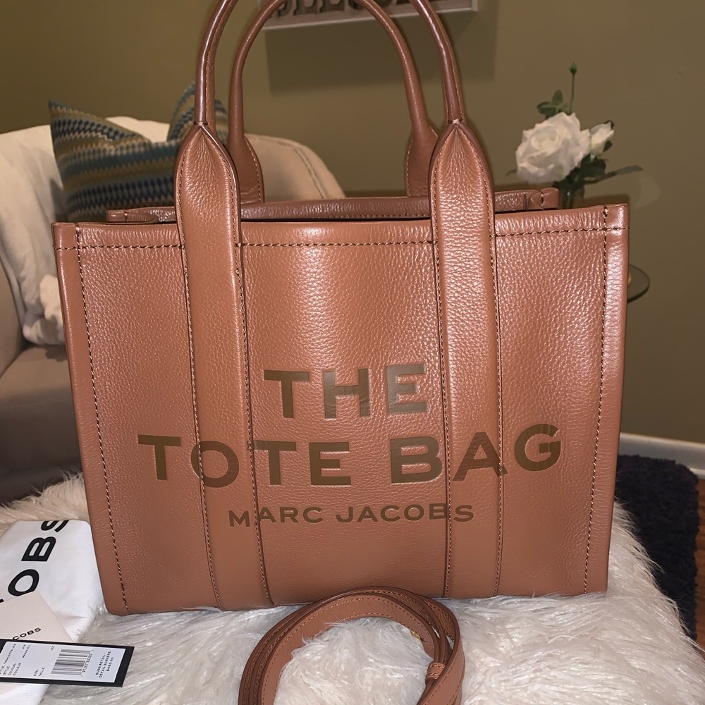 Marc Jacobs The Tote Bag